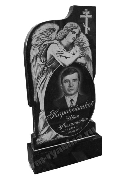 Фигурный памятник с гравировкой ангела из гранита ГП-82